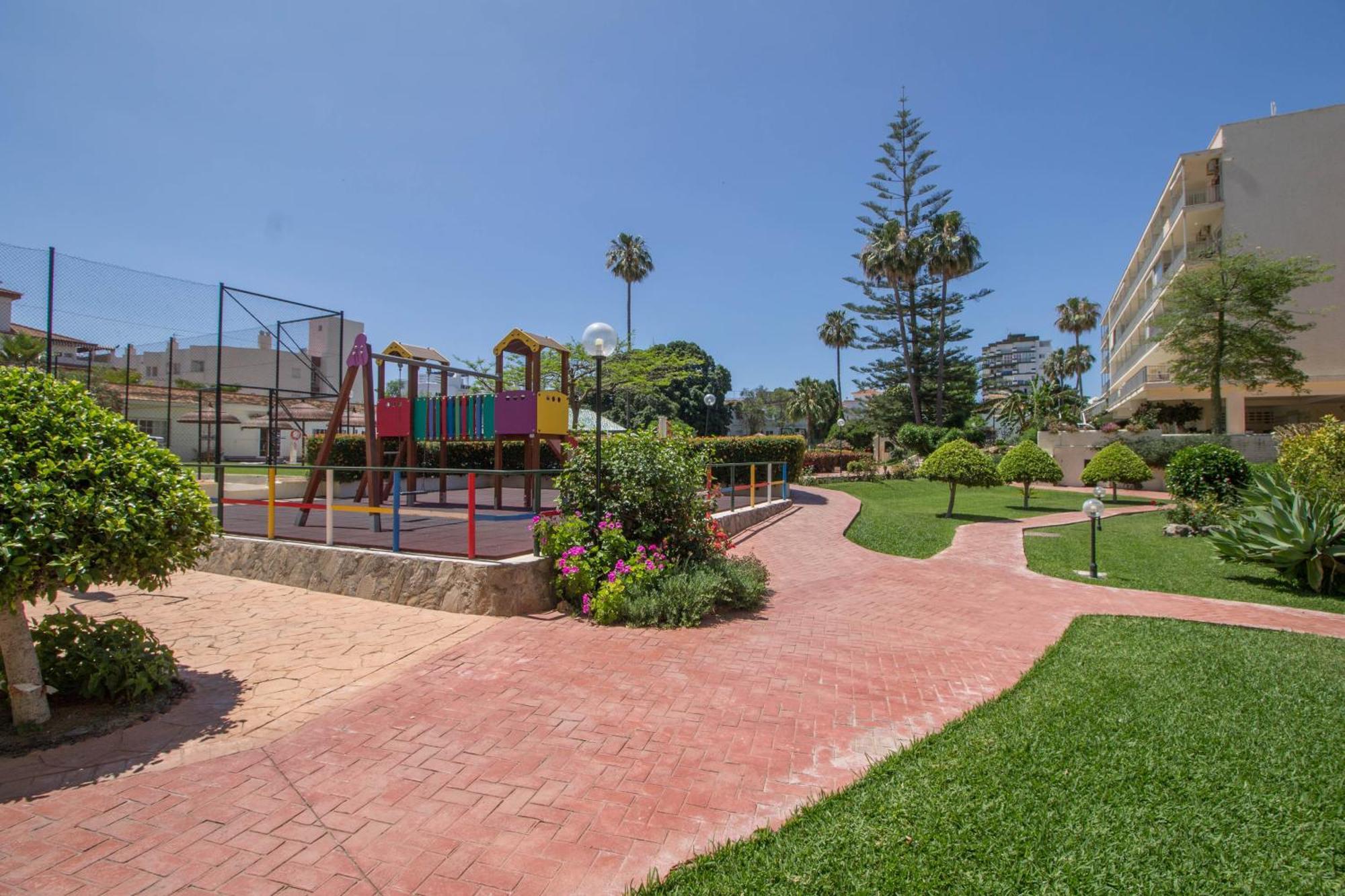 Carihuela Palace Studio 417 Beach - Playa Torremolinos Exterior foto