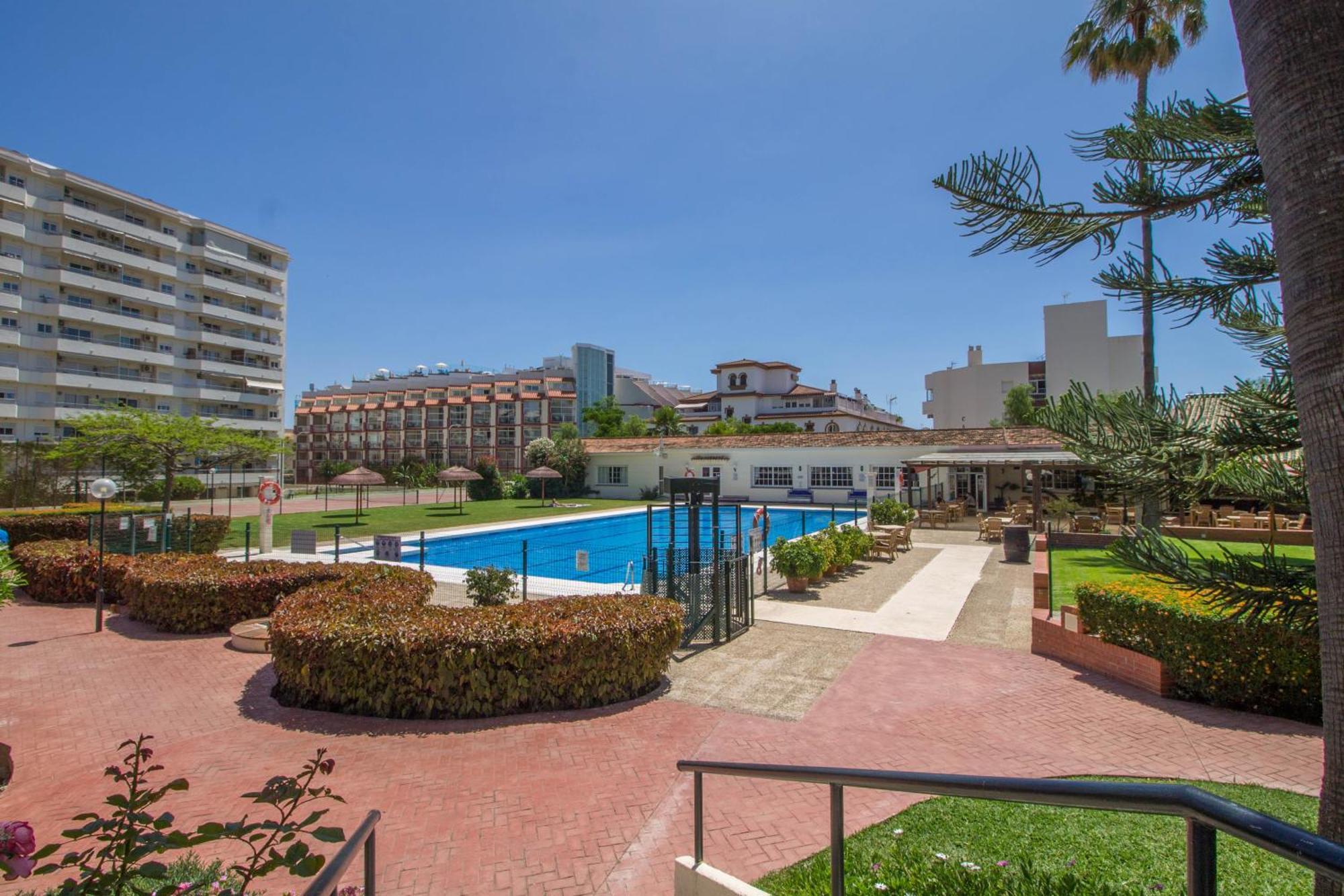 Carihuela Palace Studio 417 Beach - Playa Torremolinos Exterior foto